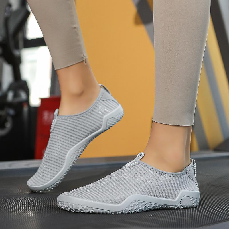 Neue Watschuhe Herren- und Damen-Schnorcheln Rafting Schuhe Schnelltrocknende Strandschuhe Indoor-Fitness-Sneaker