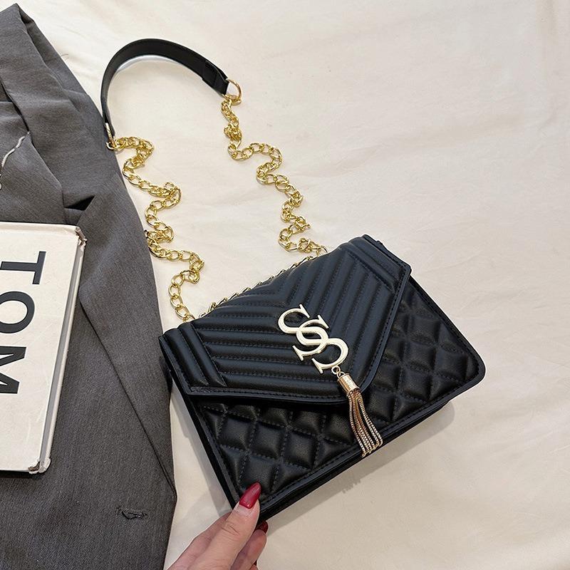 

Light luxury niche design bag women s summer women s bag trendy fashion leisure bag shoulder small square bag temperament women s bag