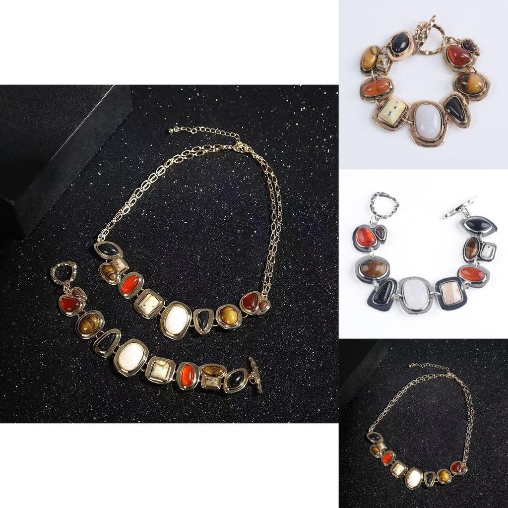 Trendy Geometric Pendant Necklace And Bracelet Combo For Females With Stylish Alloy Finish