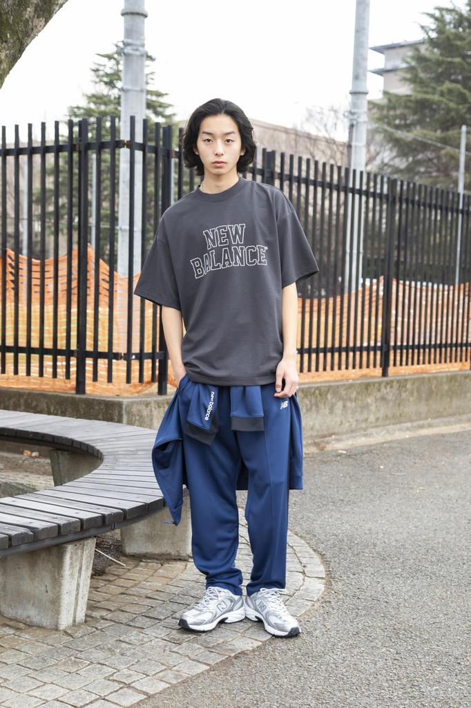 Model Worn by Otani Oversized Short Sleeve Short Sleeve Dry Quick Drying Breathable Moisture Absorbent Quick Drying Training Wear BLK [New Balance]