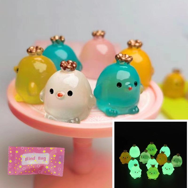 5Pcs Luminous Cute Resin Figures Mini Glow In The Dark Animal Model Ornaments Toys Blind Bag Surprise Dolls For Kids Gifts