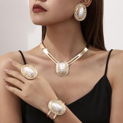 Oval Altın Taklit İnci Kolye Küpe Bilezik Yüzük Seti Kadın Moda Abartılı Aksesuarlar Hediye