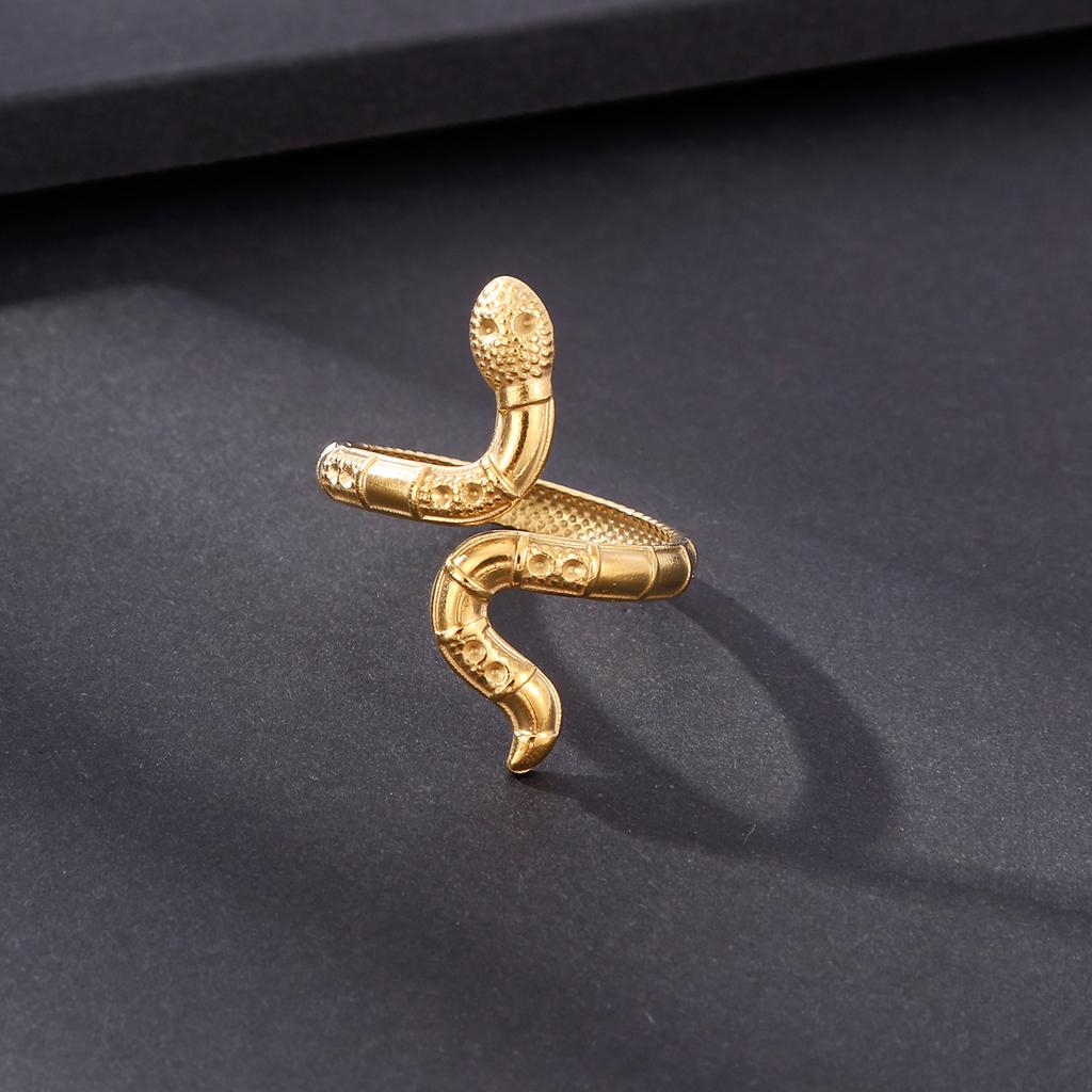 18K Gold-Plated Long Snake-Shaped Titanium Steel Ring Female, Hip-Hop Punk Style Opening Adjustable Ring