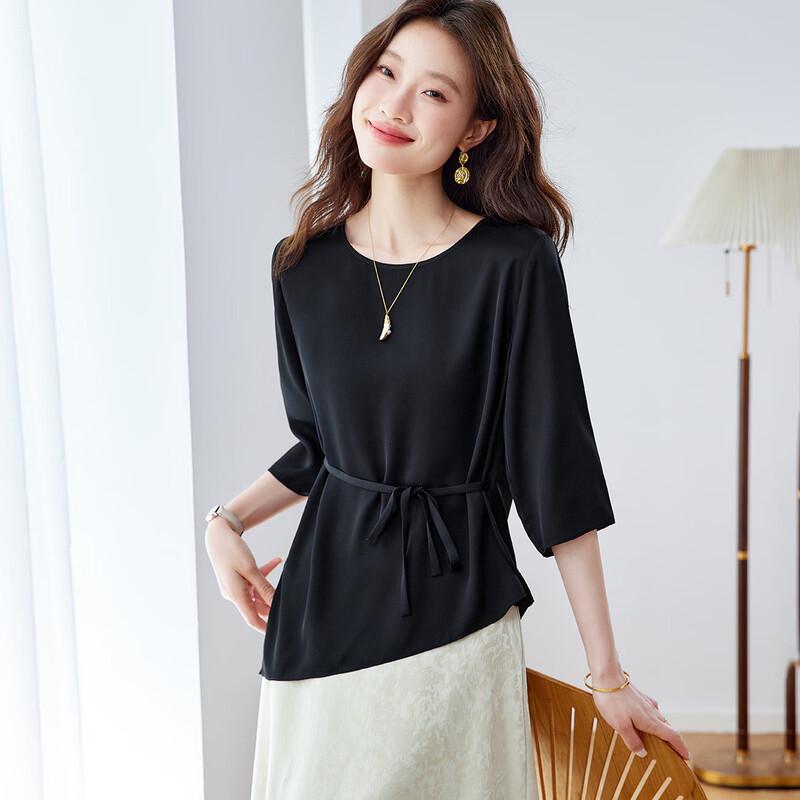 

Women s Elegant Silk Blend Seven-Sleeve Top M
