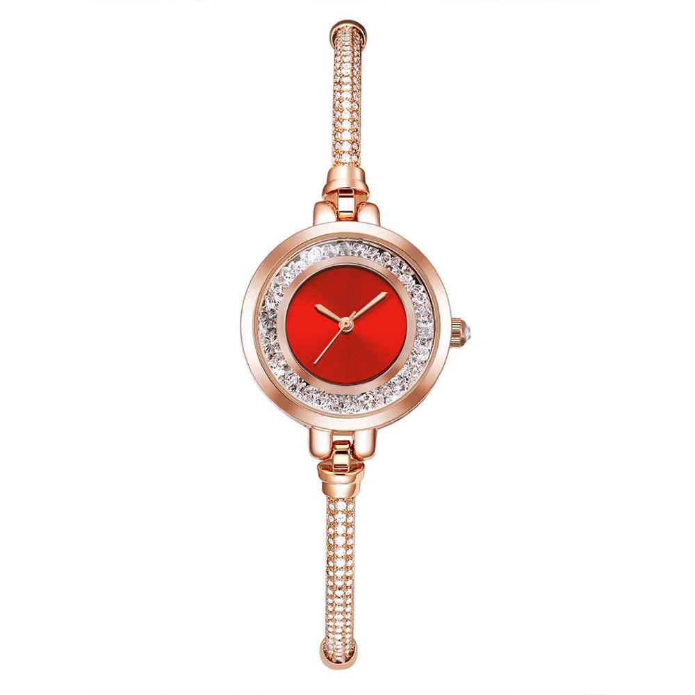Nya moderiktiga casual fina armbandsklockor för dam armbandsur med strass kvicksand liten urtavla infällbar armband armbandsur present