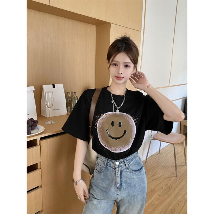 

2025 spring and summer cartoon smiley face print versatile loose cotton short-sleeved T-shirt women s medium and long lazy half-sleeved T-shirt 3XL