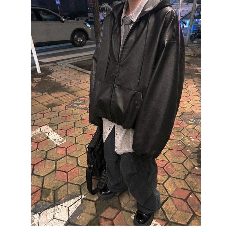 Mauroicardi Spring Autumn Short Oversized Black Soft Pu Leather Jacket Men with Hood Zipper Loose Casual Korean Fashion Clothes