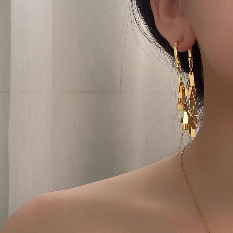 2024 Trendy Luxury Tassel Earrings – Simple, Versatile Bestseller for Women