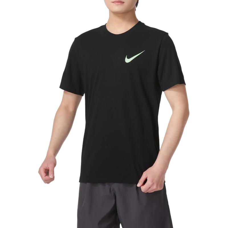 Nike T Shirts Men's Black Crew Neck Moderate Straight Fit FQ3867-010