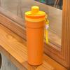 700ml Edelstahl Thermosflasche Kaffeebecher Vakuumisoliert Thermos-Strohhalmbecher Tragbarer Auto-Reisebecher Hält Kalt und Heiß