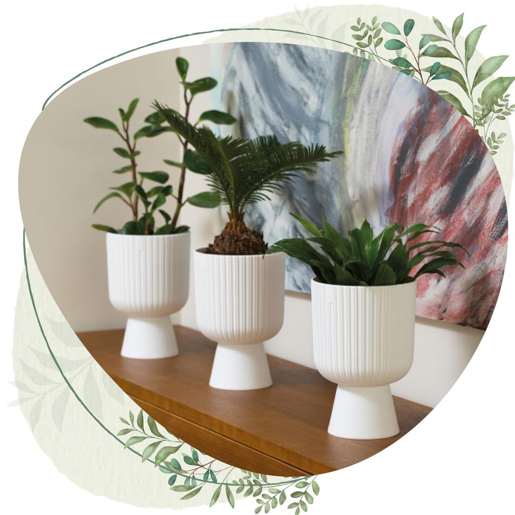 Keli Mika 30 Round Flowerpot on a Leg | White