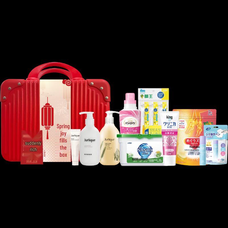 Lion King 10-Piece Travel Wash & Care Set