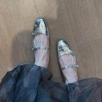 Versie van schapenvacht~ zilveren platte enkellaarsjes damesschoenen Franse lichte mond Mary Jane-schoenen gesp met één woord strik veelzijdige kleine leren schoenen