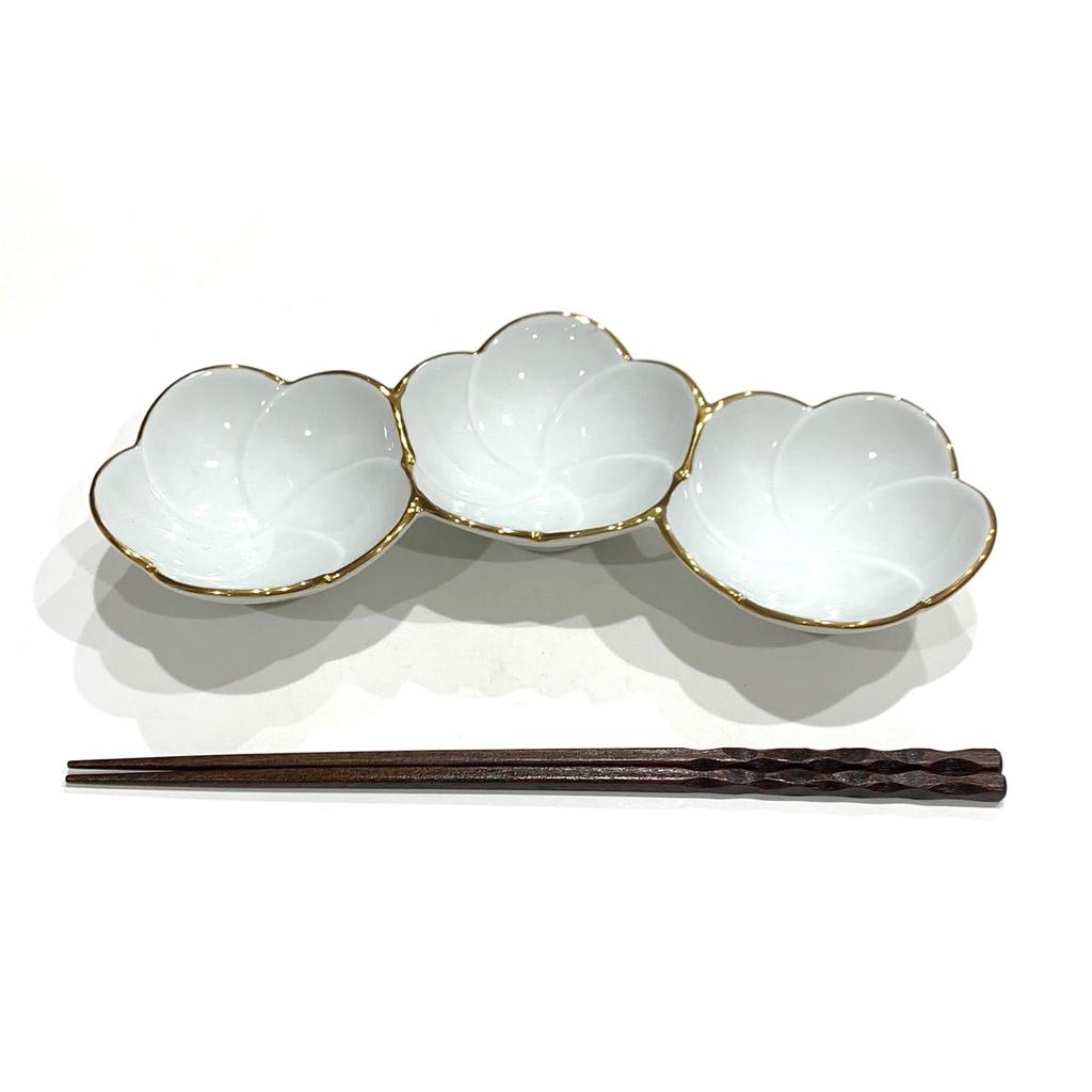 24 to 3 Plates, Small Bowls, Condiment Plates, Gold Wire, Plum-Shaped Triple Small Bowls