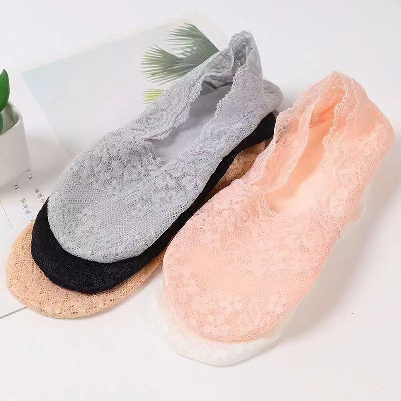 5 Pairs of WOMEN'S Spring/summer Sweat Absorbing Deep Necked Silicone Anti Slip Thin Cherry Blossom Lace Boat Socks