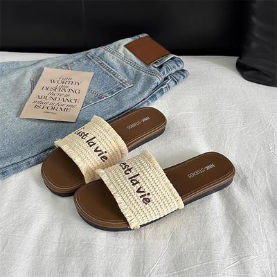 Summer Casual Flat Slippers Women's Versatile and Fashionable Anti-slip Soft-soled Shoes Flip-flops with Exposed Toes