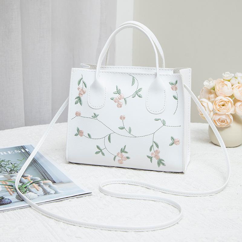 Flower embroidered handbag, stylish and simple shoulder bag, lightweight and compact mobile phone bag, women's bag.