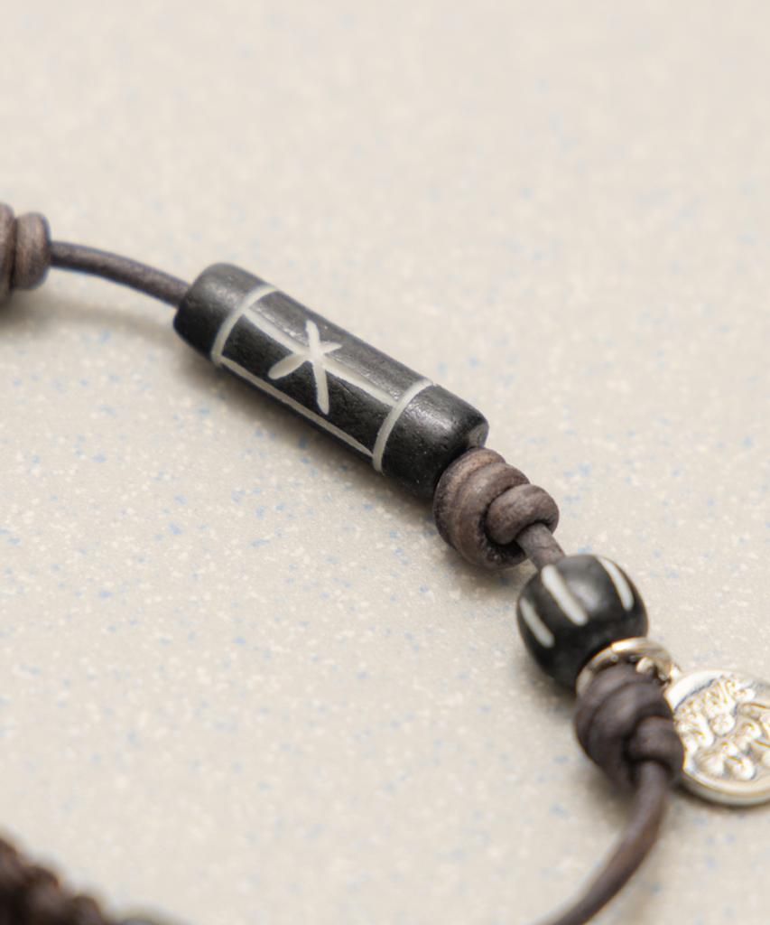 Towtow Archive Praying Bracelet Black
