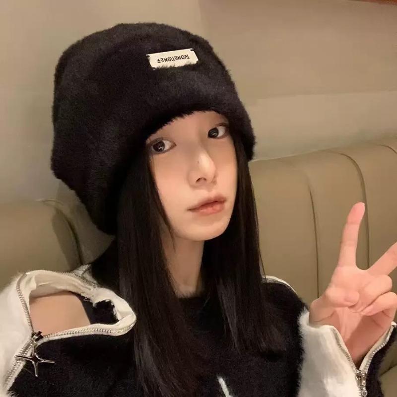 Big head circumference plush pile hat women's autumn and winter new ear protection warm confinement cold hat face covering small standard bag head hat
