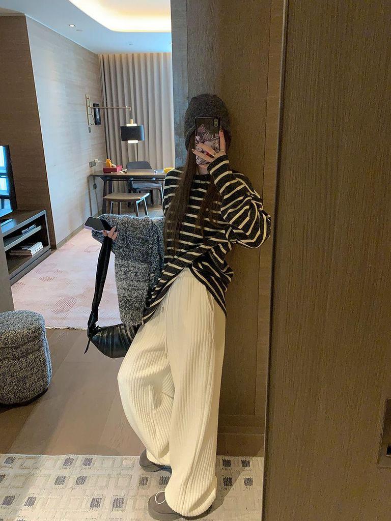 White Quilted Vertical Stripe Wide-Leg Drawstring Pants