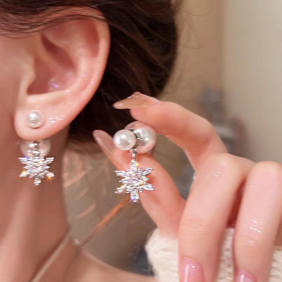 

2025 Изысканный нишевый дизайн Простые роскошные серьги для женщин - Универсальные серьги-гвоздики высокого класса