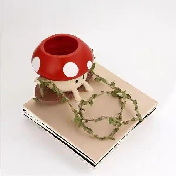Cute Cartoon Character Smiling Face Hanging Flower Pot Resin Crafts Suitable for Garden Decoration