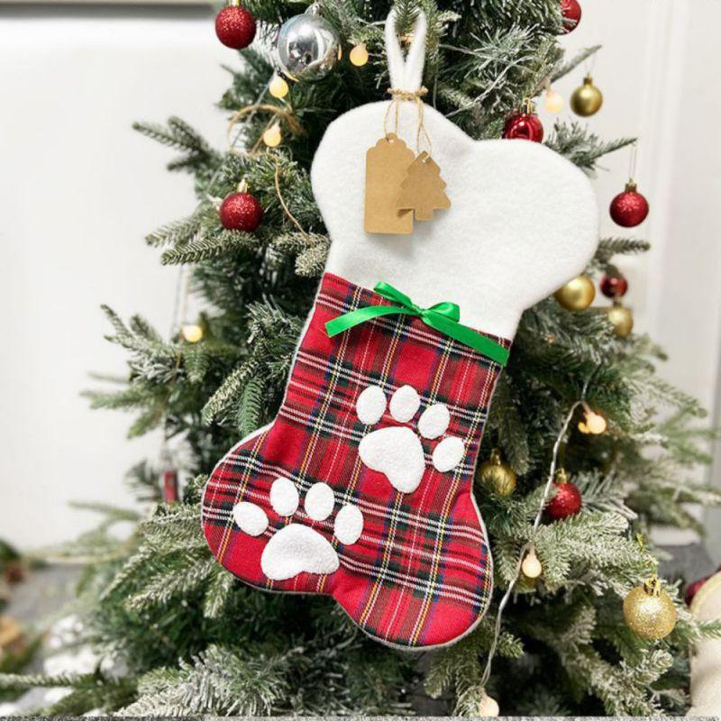 Grid Christmas Stockings Candy Sock Xmas Gift Holders for Christmas Home Navidad New Year Sock Christmas Tree Decorations