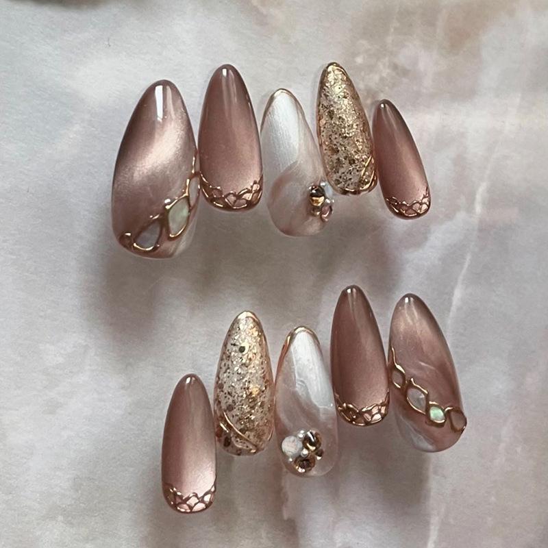 Brown smudge diamond cat's eye sparkle romantic autumn and winter three-dimensional metal atmosphere wearing armor diamonds 24 pieces