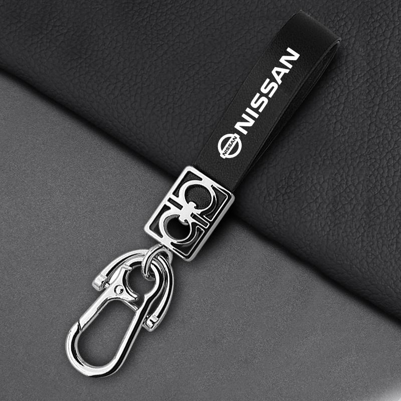 Leather Key Chain Car Keyring Pendant Keychain Car Accessories For Nissan Nismo Qashqai J11 Juke GTR X-Trail Patrol Micra Navara Tiida