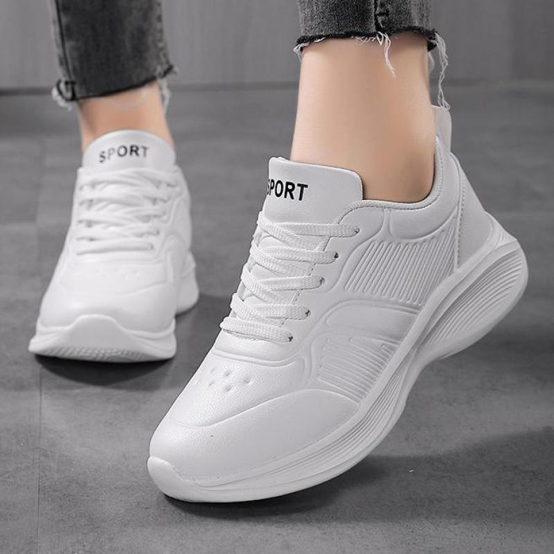 Fashion Women Leather Sneakers Black Waterproof Sports Shoes Thick Sole Running Shoes Platform Walking Shoes Autumn Winter Footwear