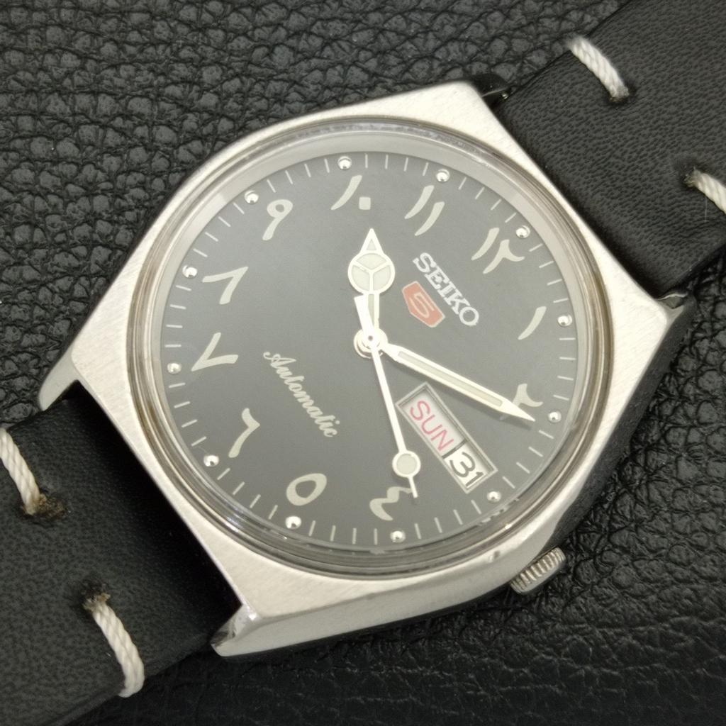 SEIKO 5 AUTOMATIC VINTAGE JAPAN 6319A MENS ARABIC BLACK DIAL WATCH a701317-5 R206a-a701317