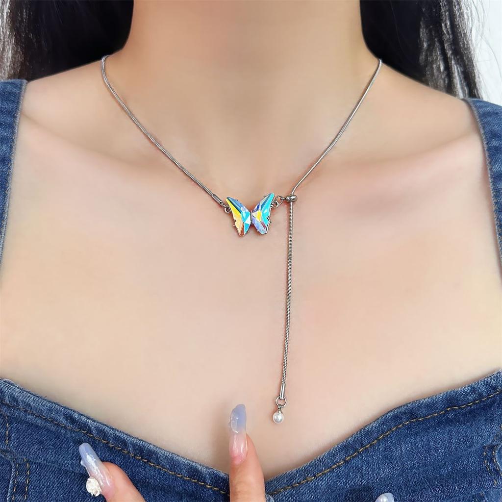 Tide cool laser rhinestone butterfly pullable thin chain necklace women's niche luxury design temperament collarbone chain