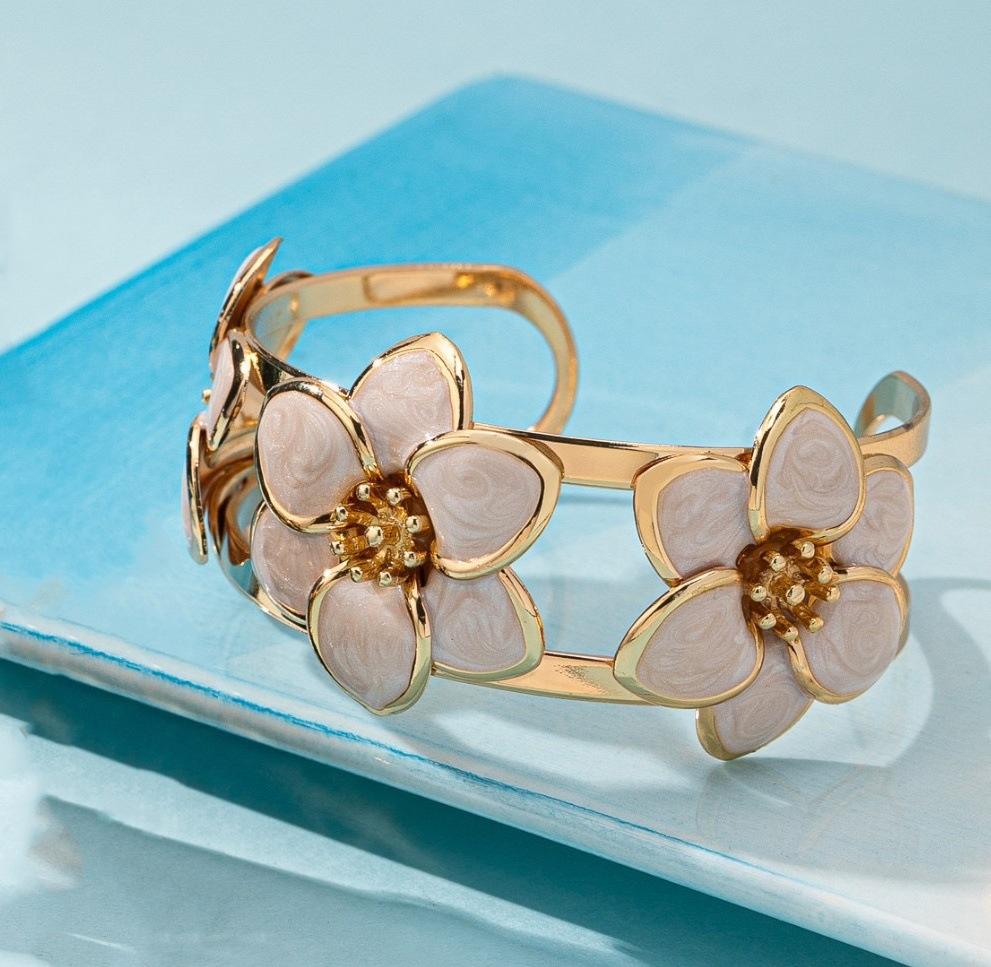 Set Metal Drip Oil Flower Ring + Bracelet + Earrings Personality