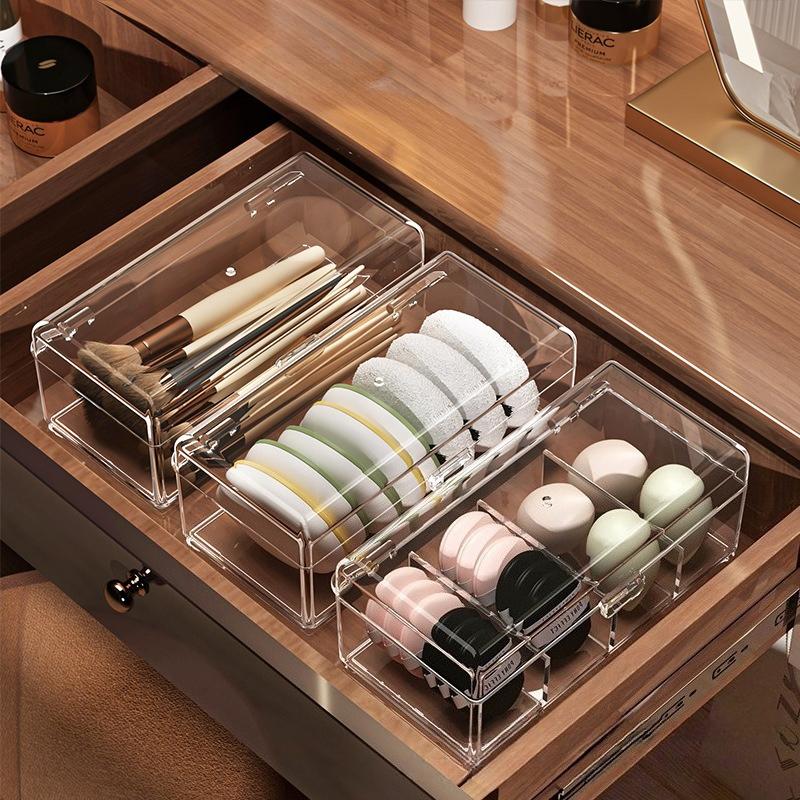 Belüfteter Acryl-Make-up-Organizer mit Trennwänden, Schimmelresistente Aufbewahrungsbox für Puffs, Pinsel, Lippenstifte, Schminkregal für Schlafzimmer