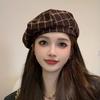 Frauen Winter Baskenmütze Plaid Print Kontrast Farbe Elastische Einstellbar Weiche Warme Dekorative Dome Dame Kappe Maler Hut