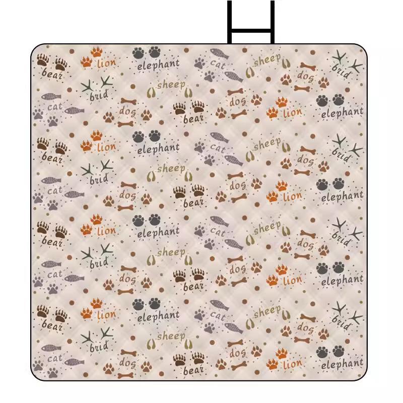 OEING Animal Footprint Picnic Mat