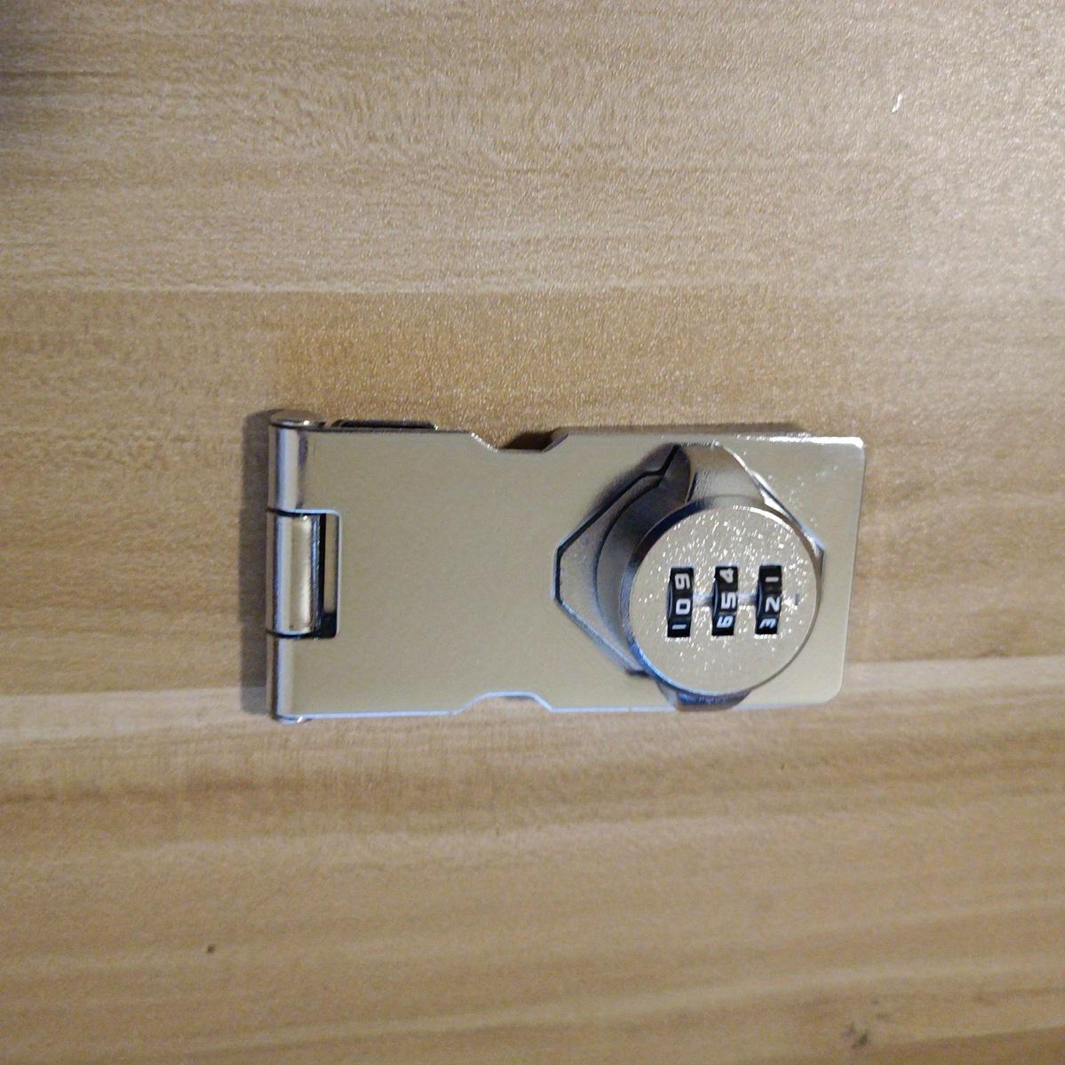 

1 комплект кодового замка без ключа, 3-значный кодовый замок для дверей шкафа, поворотная ручка, замок-защелка с кодом пароля, дверь шкафа из цинкового сплава Silvery