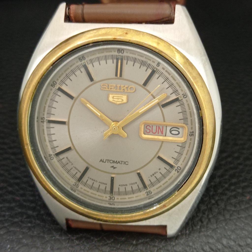 VINTAGE SEIKO 5 AUTOMATIC 7009A JAPAN MENS ORIGINAL DIAL WATCH A709155-1
