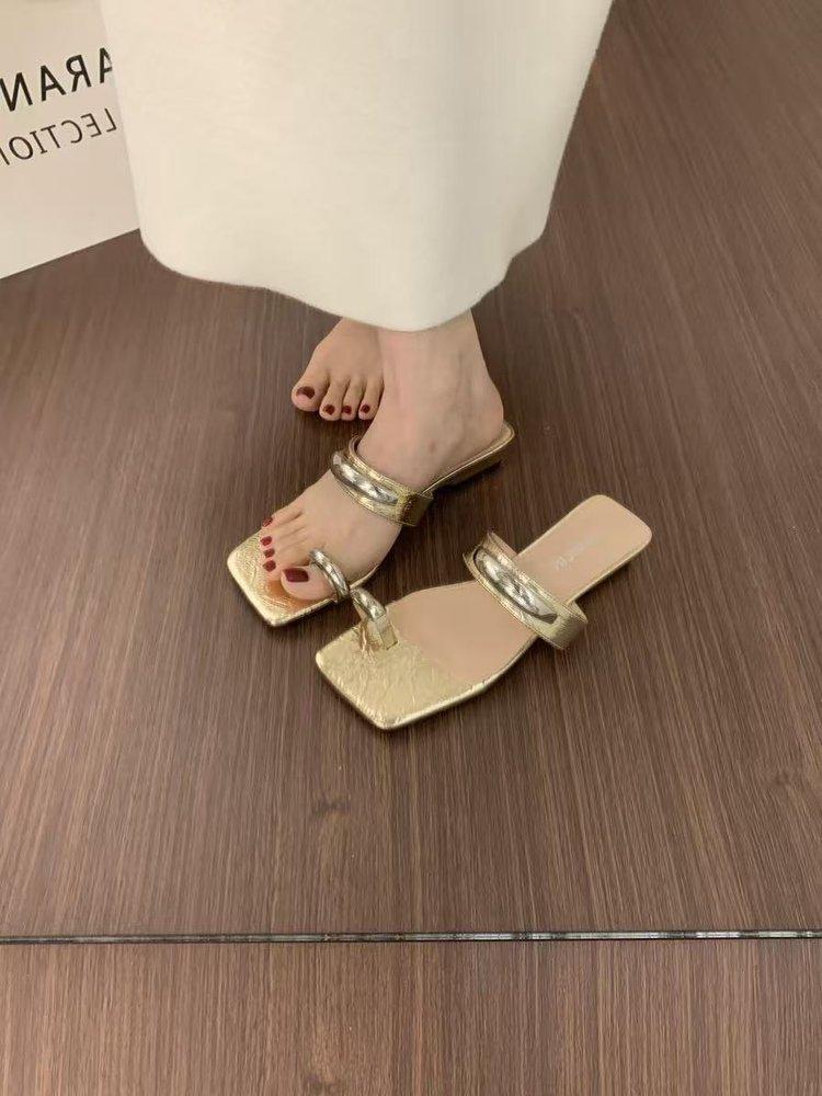 Coarse Heel French Metal Toe Slippers Women's Summer Wear 2025 New Beach Shoes Niche Square Head Cool Slippers Women
