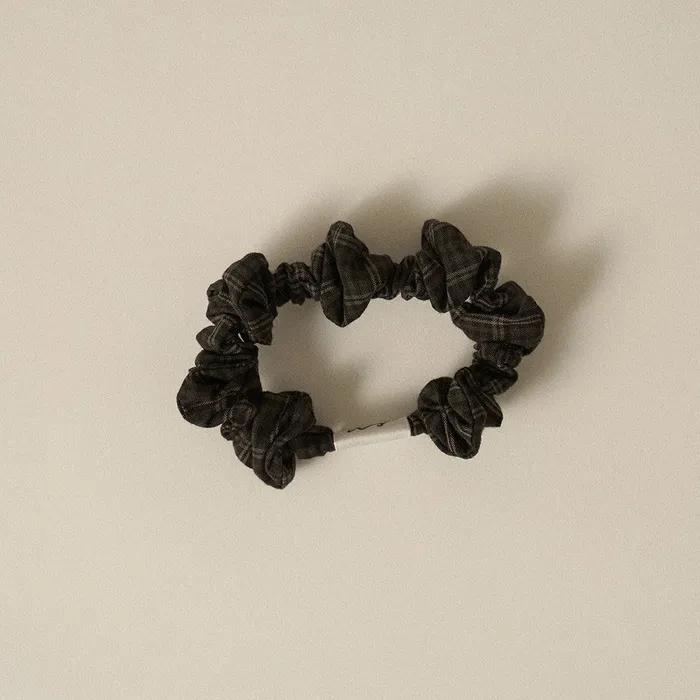 Ruta Mini Scrunchie Charcoal