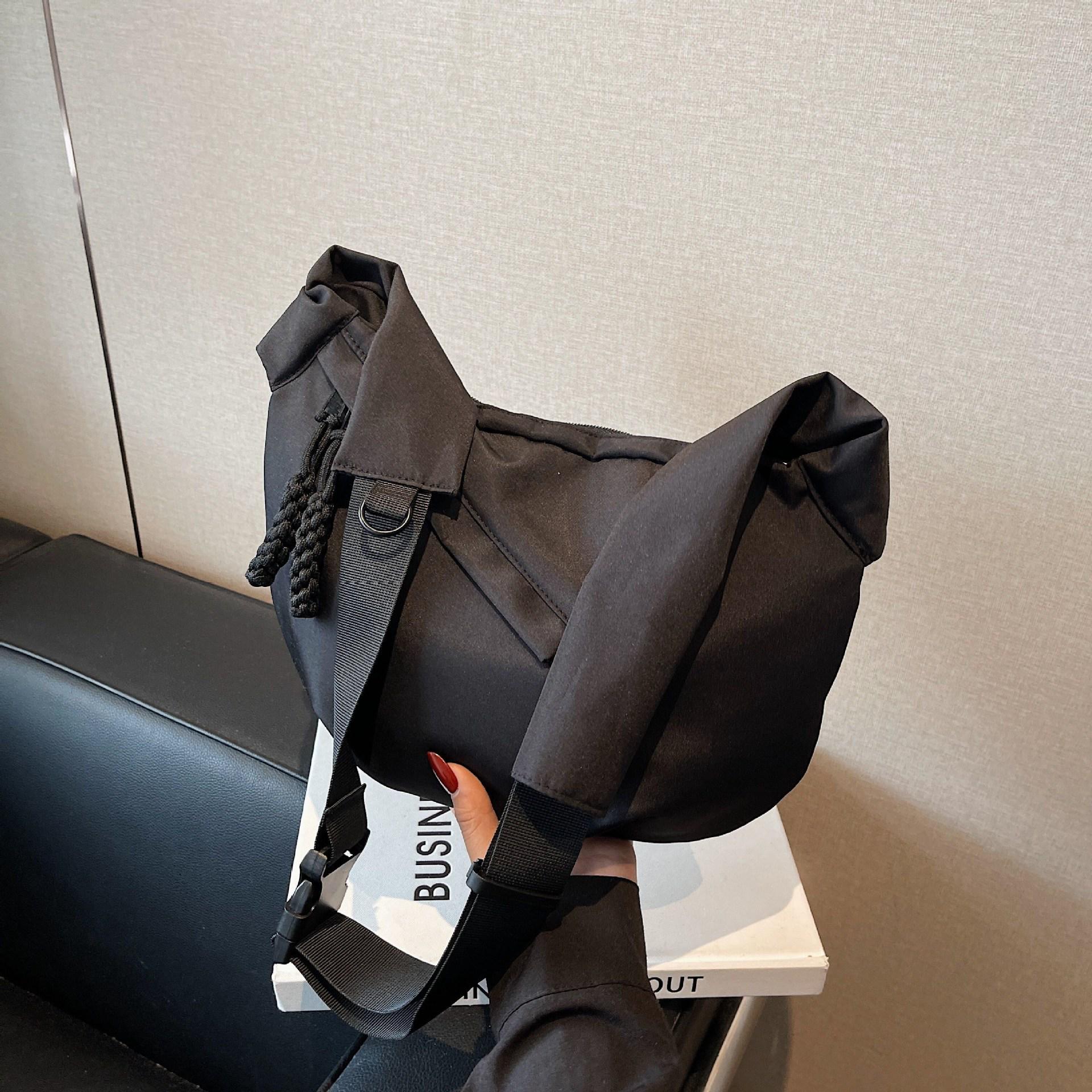 

Милая сумка-пельмень в корейском стиле: Модный кроссбоди и вместительный повседневный рюкзак