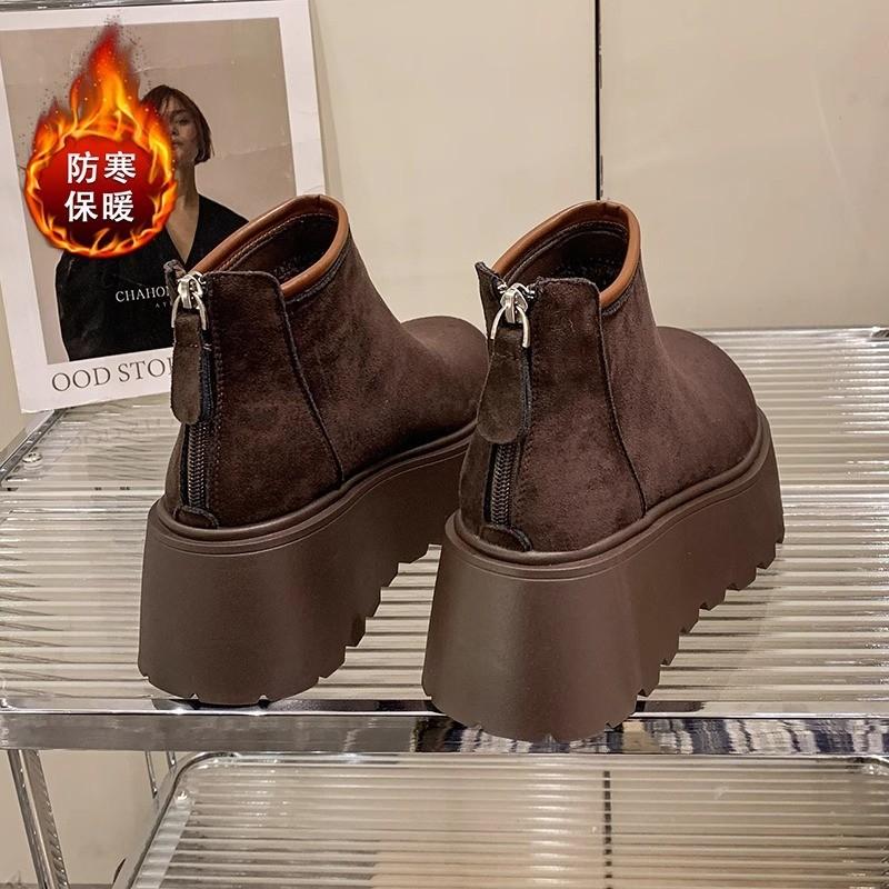 Women s shoes short boots 2025 winter explosion velvet short tube muffin platform casual Martin Birkenstocks 40 темно-коричневого