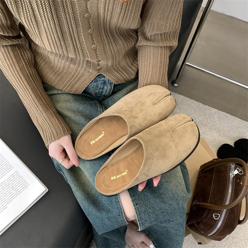 Fashion Women's Split Toe Fur Slippers Tabi Ninja Slip-on Flat Round Toe Shallow Lazy Boat Shoes Slingback Mules Soft Warm Casual Shoes