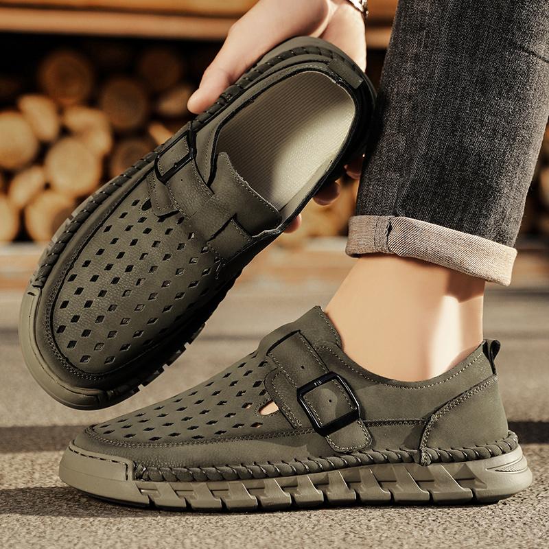 Fashion Summer Men's Perforated Breathable Handmade Stitched Cowhide Soft Sole Single Shoes Fashion Outdoor Men Comfortable Casual Shoes
