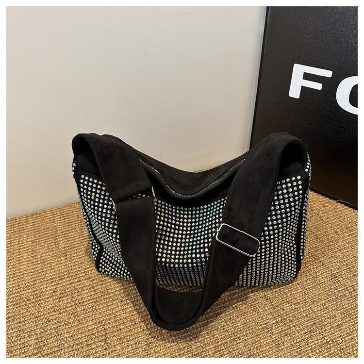

Luxurious And Trendy 2024 Big Capacity Stylish Shoulder Tote Bag With Rhinestone Embellishments Black Silver