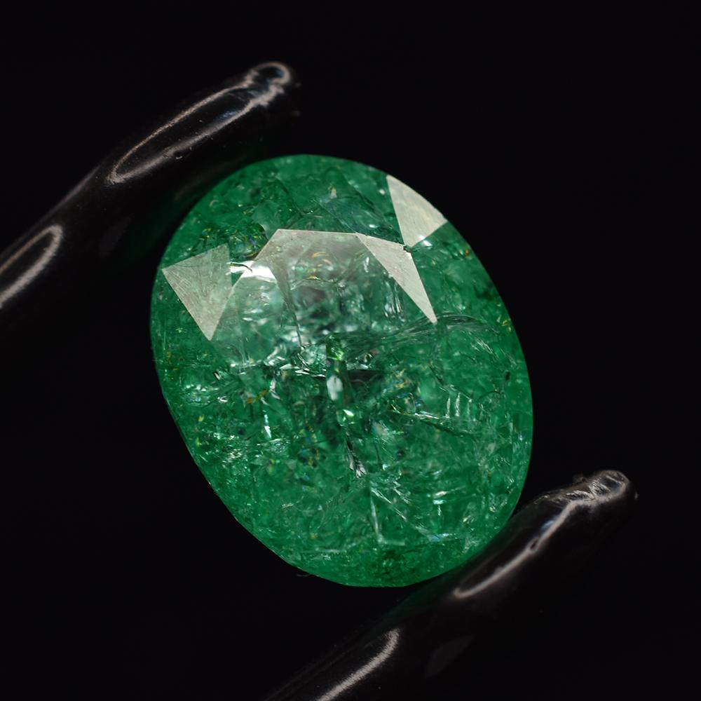 Natural Green Emerald Loose Gemstone 29.20 ct Oval Cut for Jewelry Making and Gem Collections