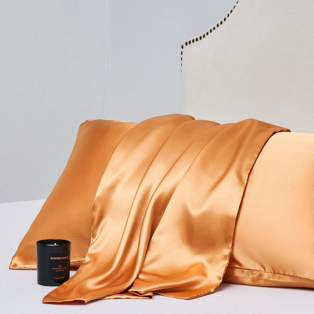 Kissenbezug aus Satinimitat - Kühler, seidiger Bettwäschebezug