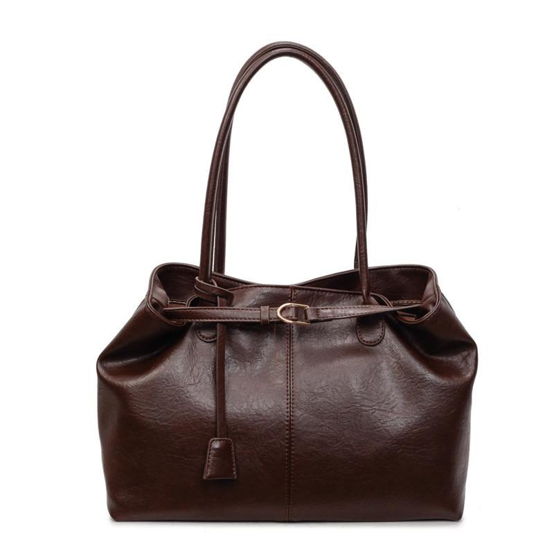 Retro bag women's large capacity 2025 new autumn and winter versatile simple shoulder bag premium texture commuter tote bag