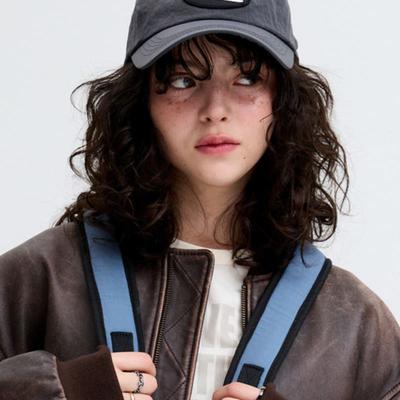 Berretti e cappelli – Berretti e cappelli con visiera