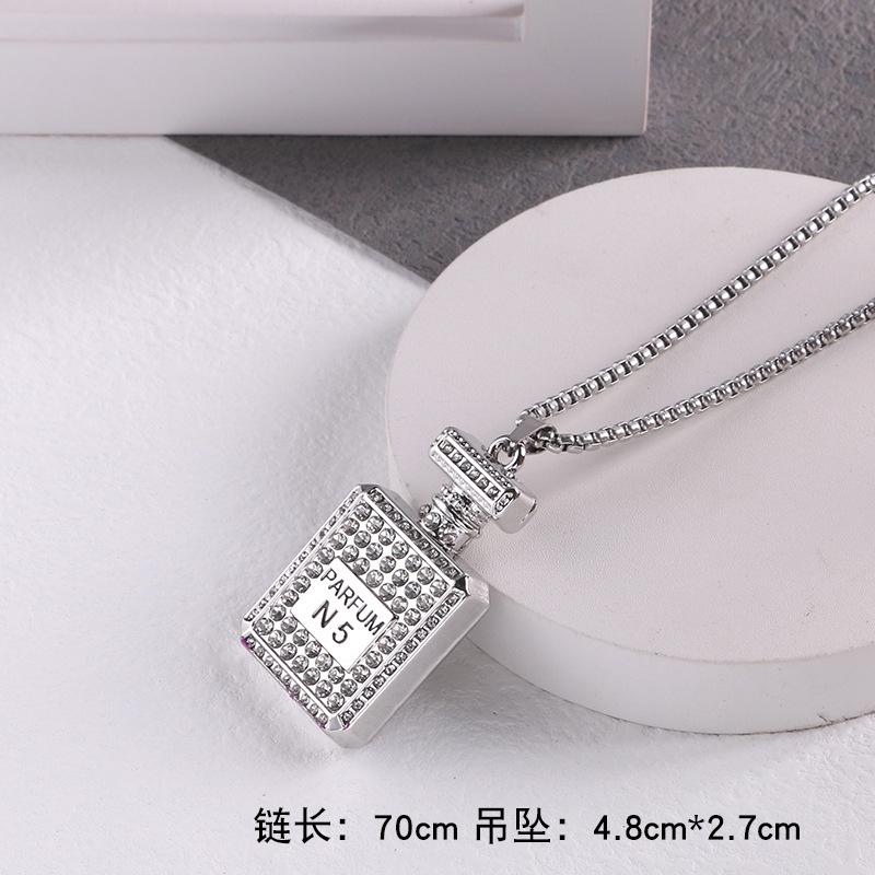 Creative Personality Sweater Chain Female Hip-hop Dance Fashion Perfume Bottle with Diamond Pendant Long Necklace Male Accessories
